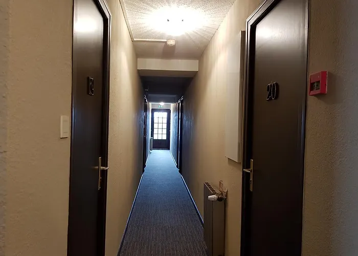 Hotel Restaurant La Sirene Étain